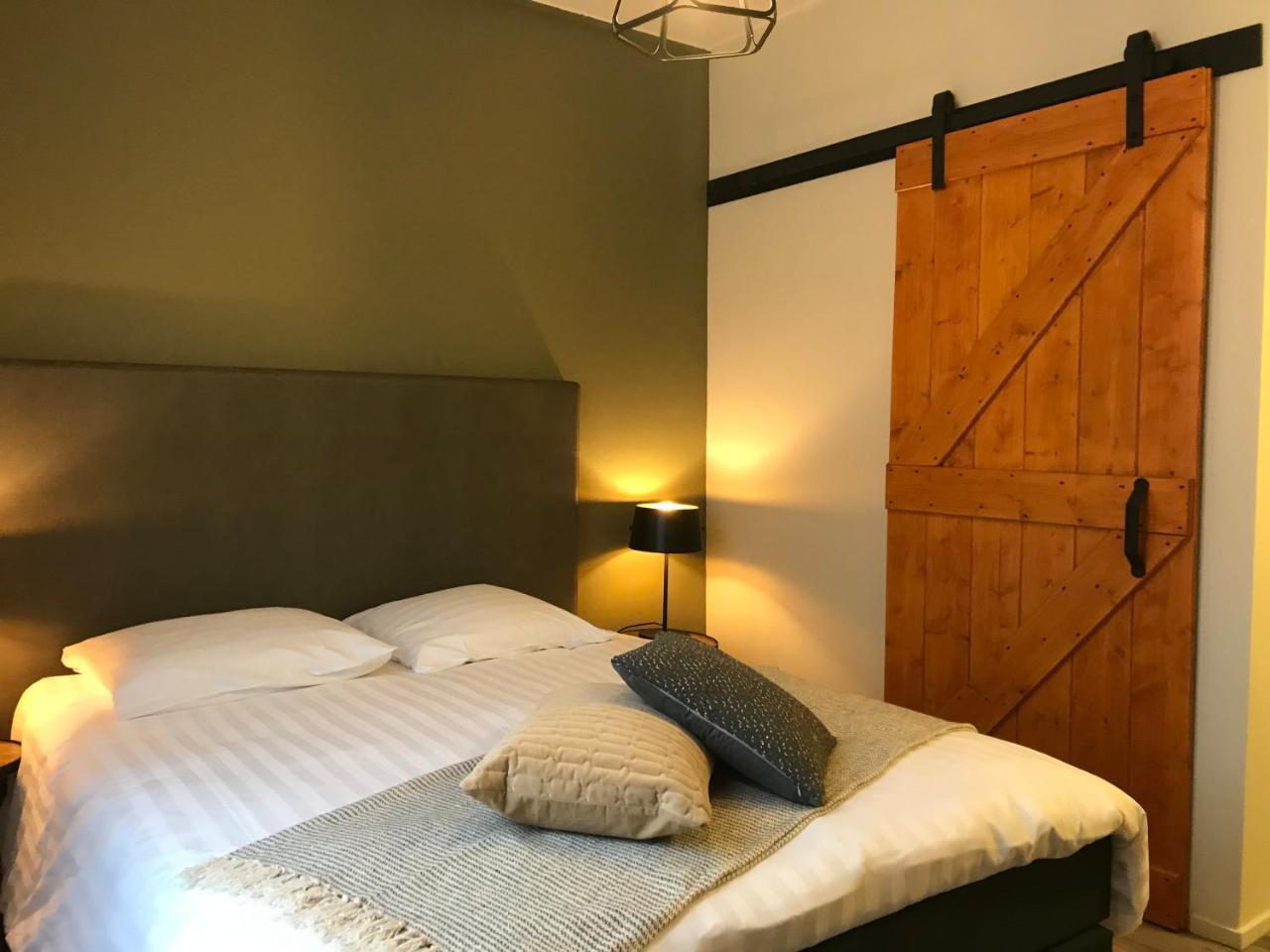 אוסטבורנה Bed & Breakfast Van Marion מראה חיצוני תמונה