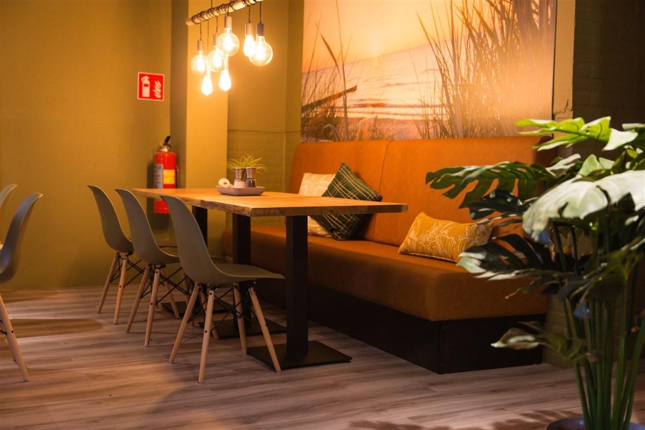 אוסטבורנה Bed & Breakfast Van Marion מראה חיצוני תמונה